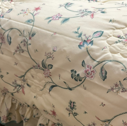 King cottage vtg dorma - king,